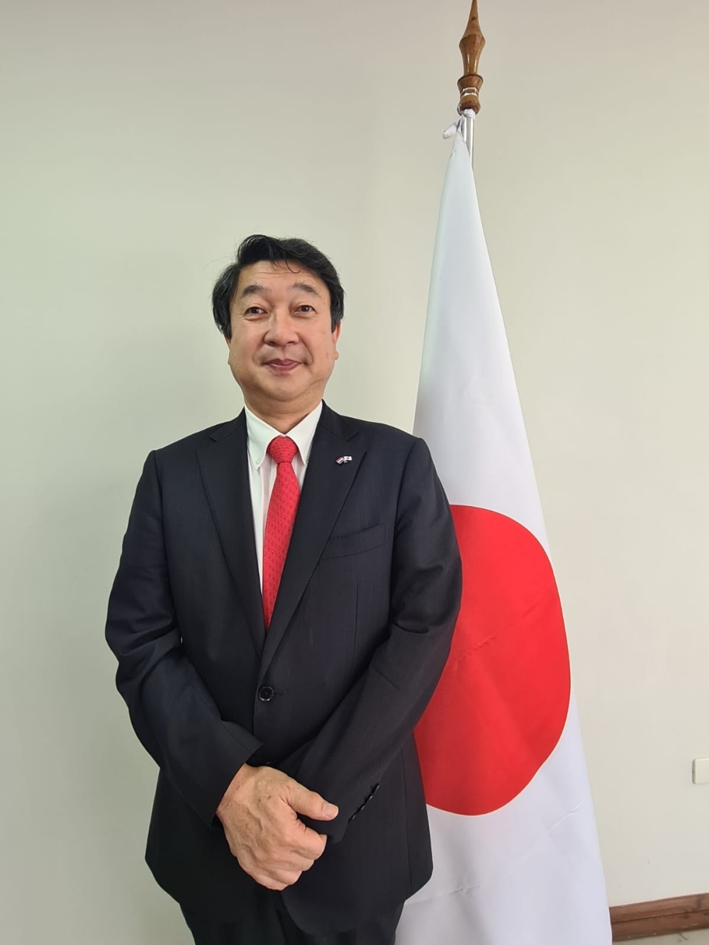 Embajador Katsumi ITAKAGI