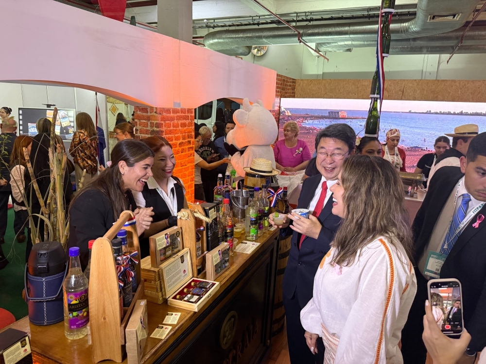 Asistencia del Embajador ITAGAKI al acto de inauguración de la Feria Internacional de Turismo del Paraguay (FITPAR) 2025