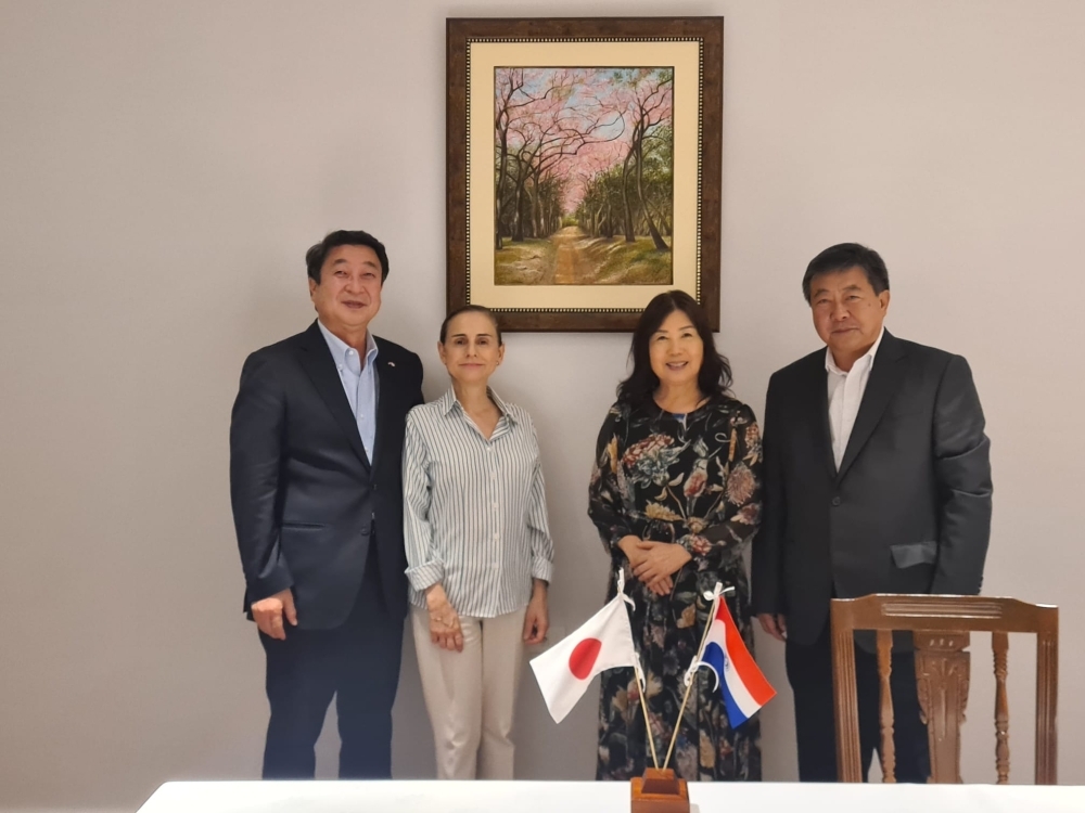 Encuentro del Embajador ITAGAKI con el Representante de MAEHARA S.A.C.C.I