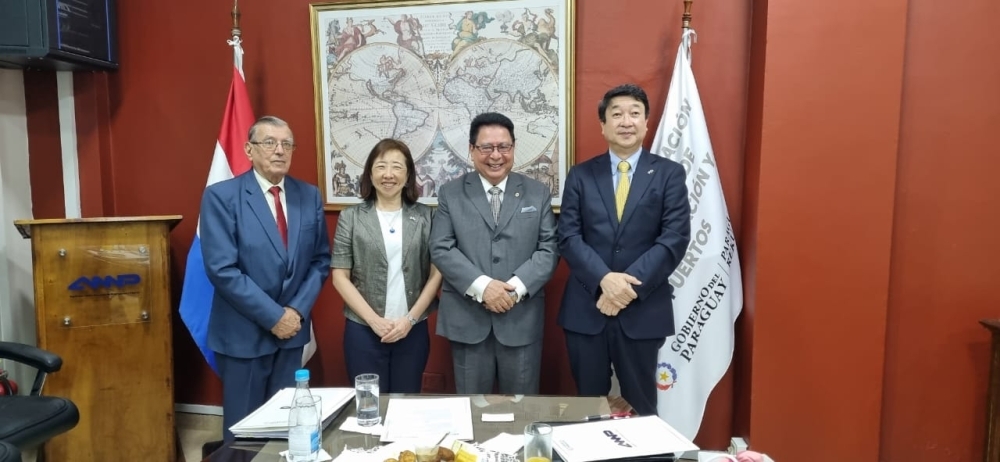 Encuentro del Embajador ITAGAKI con Ing. Julio César Vera Cáceres, el Presidente de la ANNP