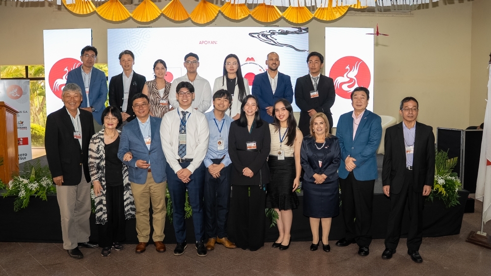 Participación del Embajador ITAGAKI en FENIX 2026