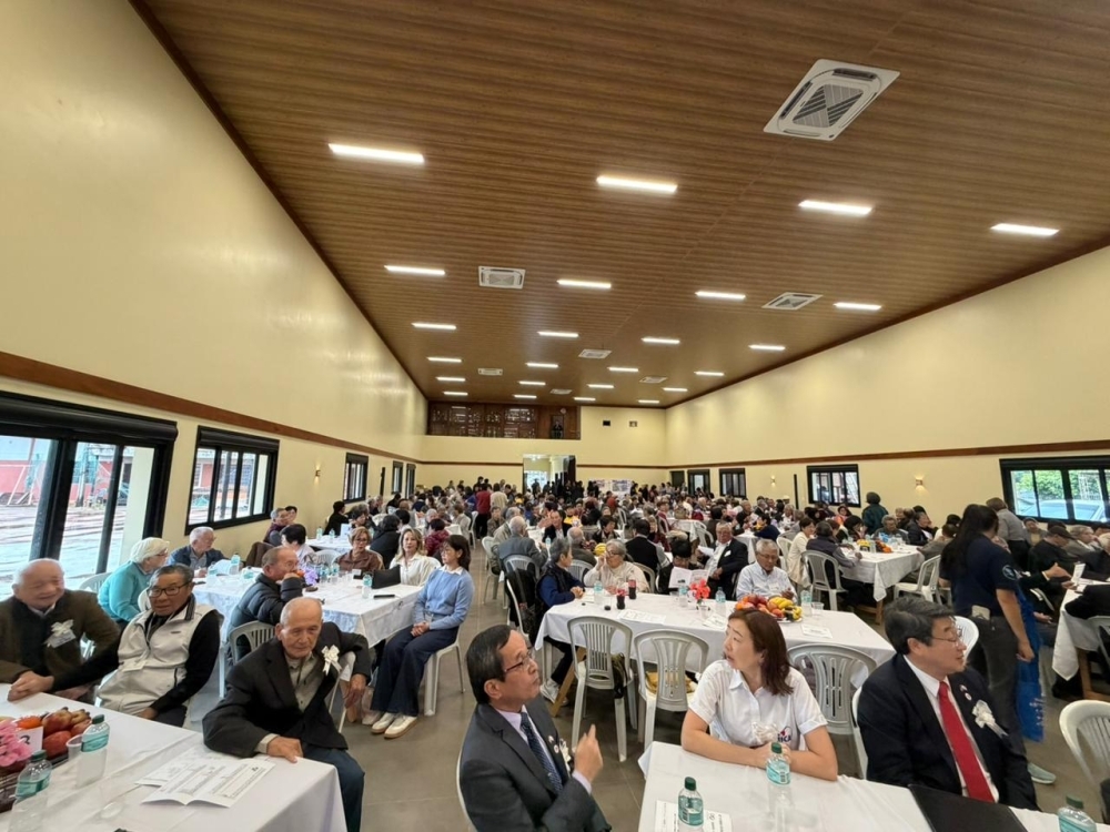 Asistencia del Embajador ITAGAKI al XVI Encuentro de Adultos Mayores Nikkei del Paraguay, llevado a cabo en Yguazú, Departamento de Alto Paraná