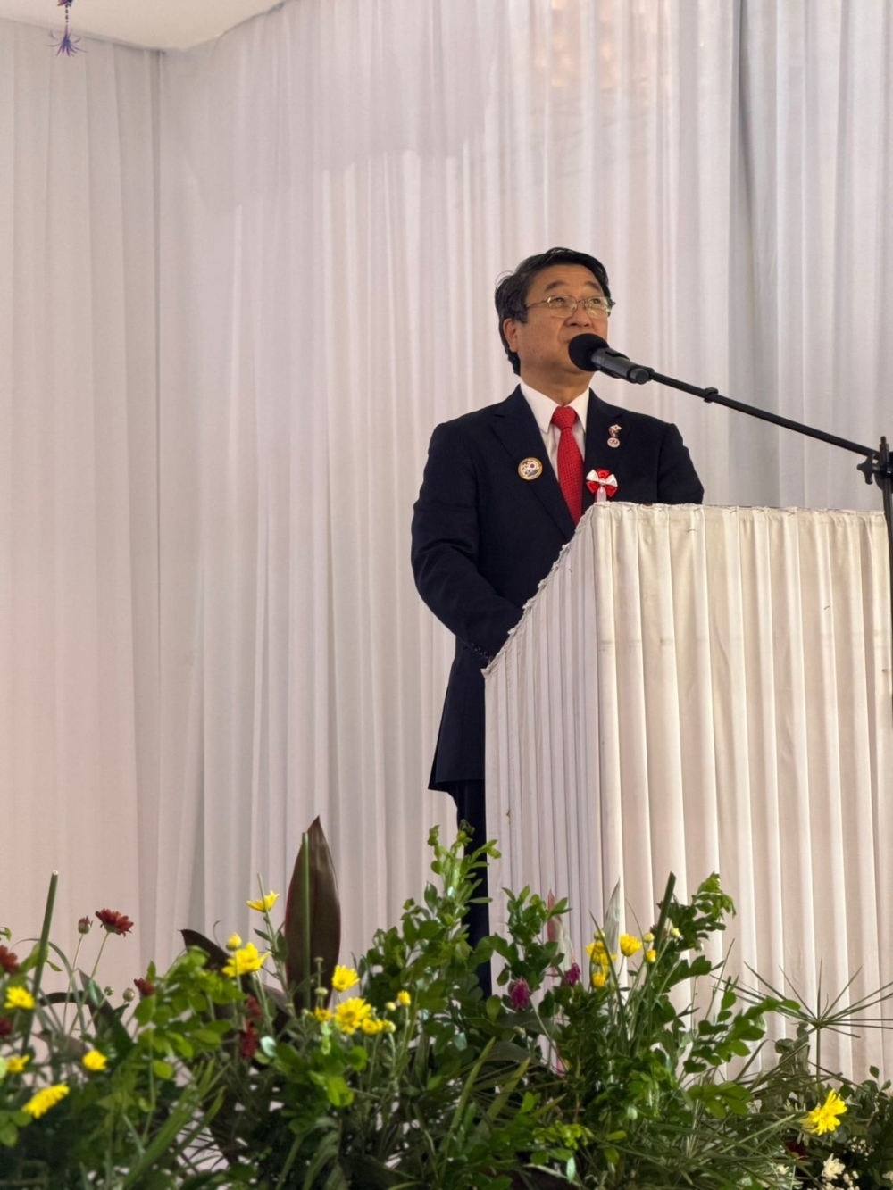 Participación del Embajador ITAGAKI en la Ceremonia en Memoria a los Difuntos en La Colmena y en el Acto de Conmemorativo del 90° aniversario de la llegada de Inmigrantes Japoneses a La Colmena.