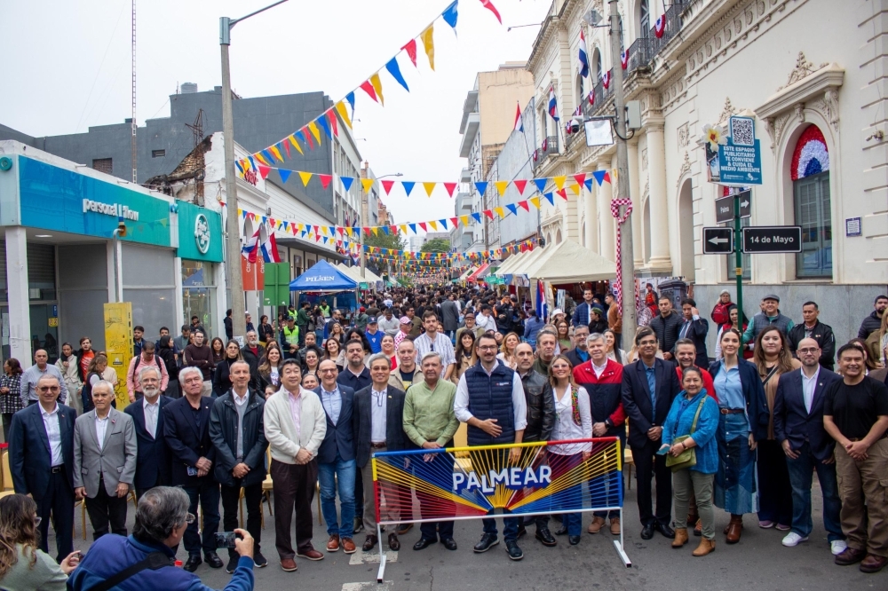 板垣大使のPalmear sin Fronteras 開会式出席