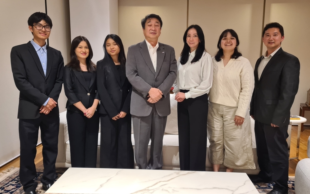  Conversación del Embajador ITAGAKI con las organizaciones de jóvenes Nikkei