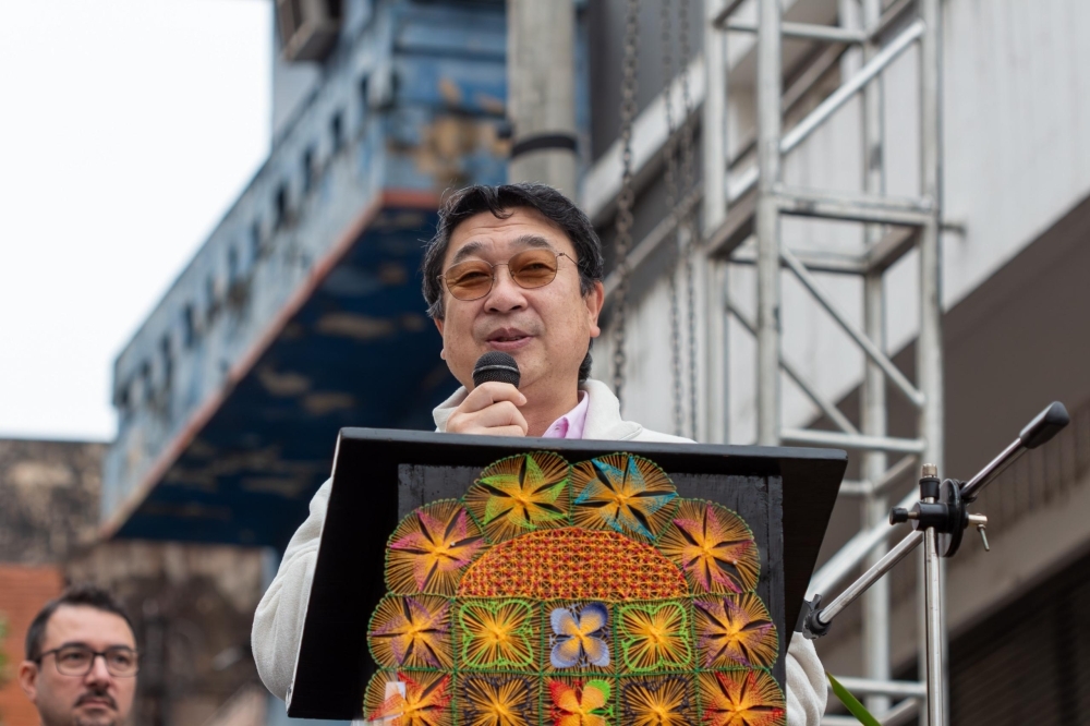 Asistencia del Embajador ITAGAKI en la inauguración de la Feria Palmear “Sin Fronteras”.