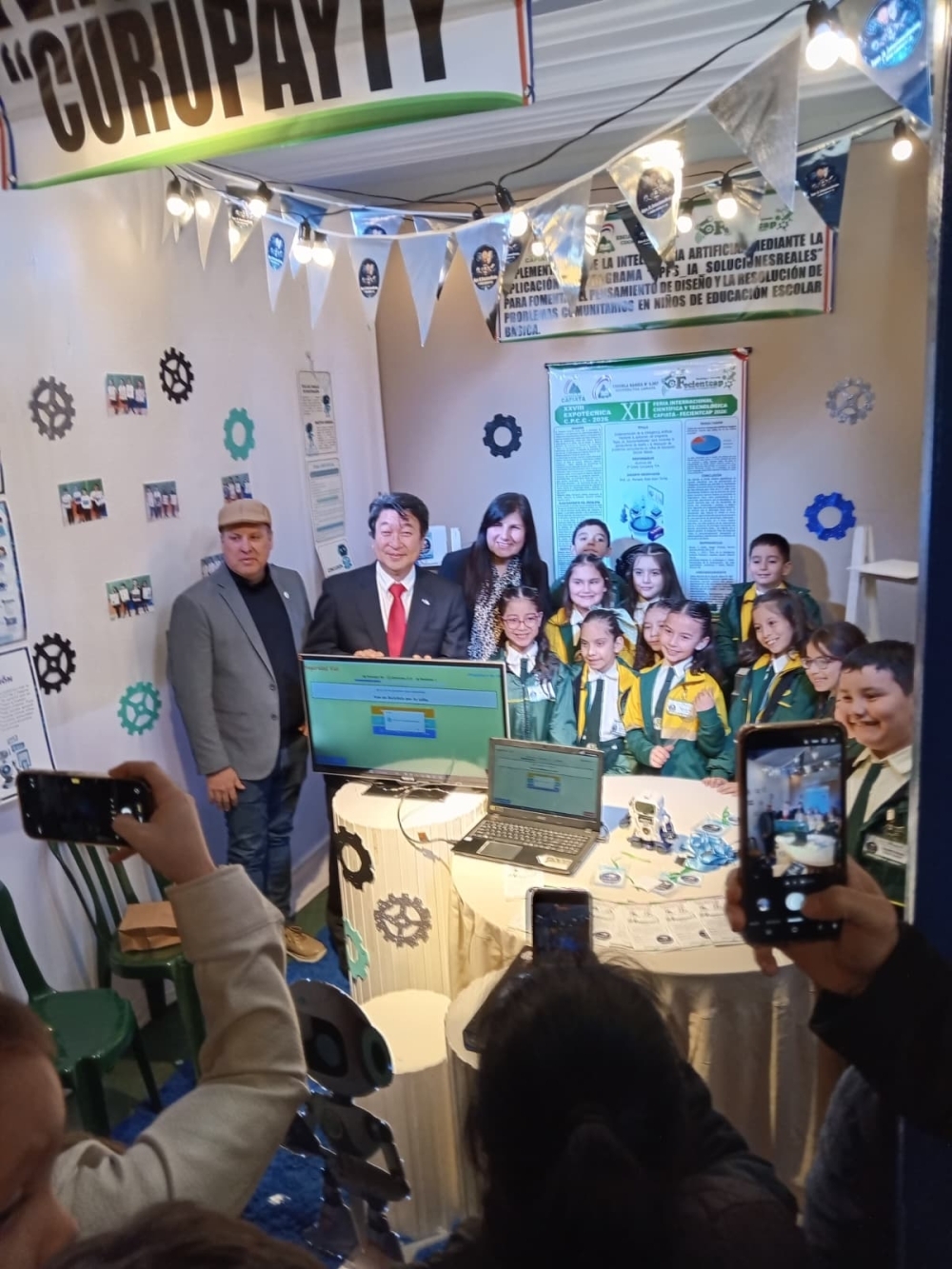  Visita del Embajador ITAGAKI al Colegio Politécnico Cooperativa Capiatá Ltda.